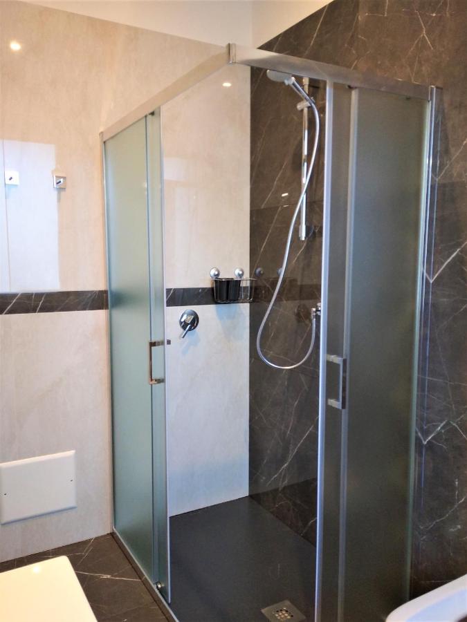 Ferienwohnung Astrid House Stresa Exterior foto